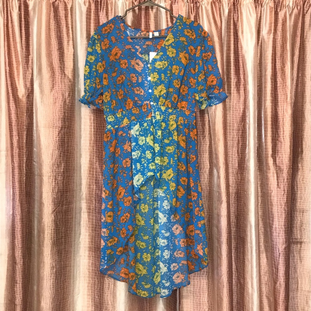 Cato Blue Floral Hi Lo Floral Top Size 14/16W